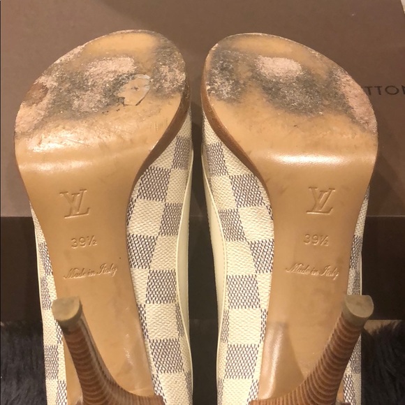 Louis Vuitton heels - Picture 3 of 4